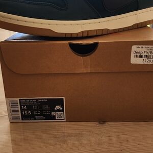 Nike SB Dunk Low Pro - Dark Green and Black NEW SIZE 14